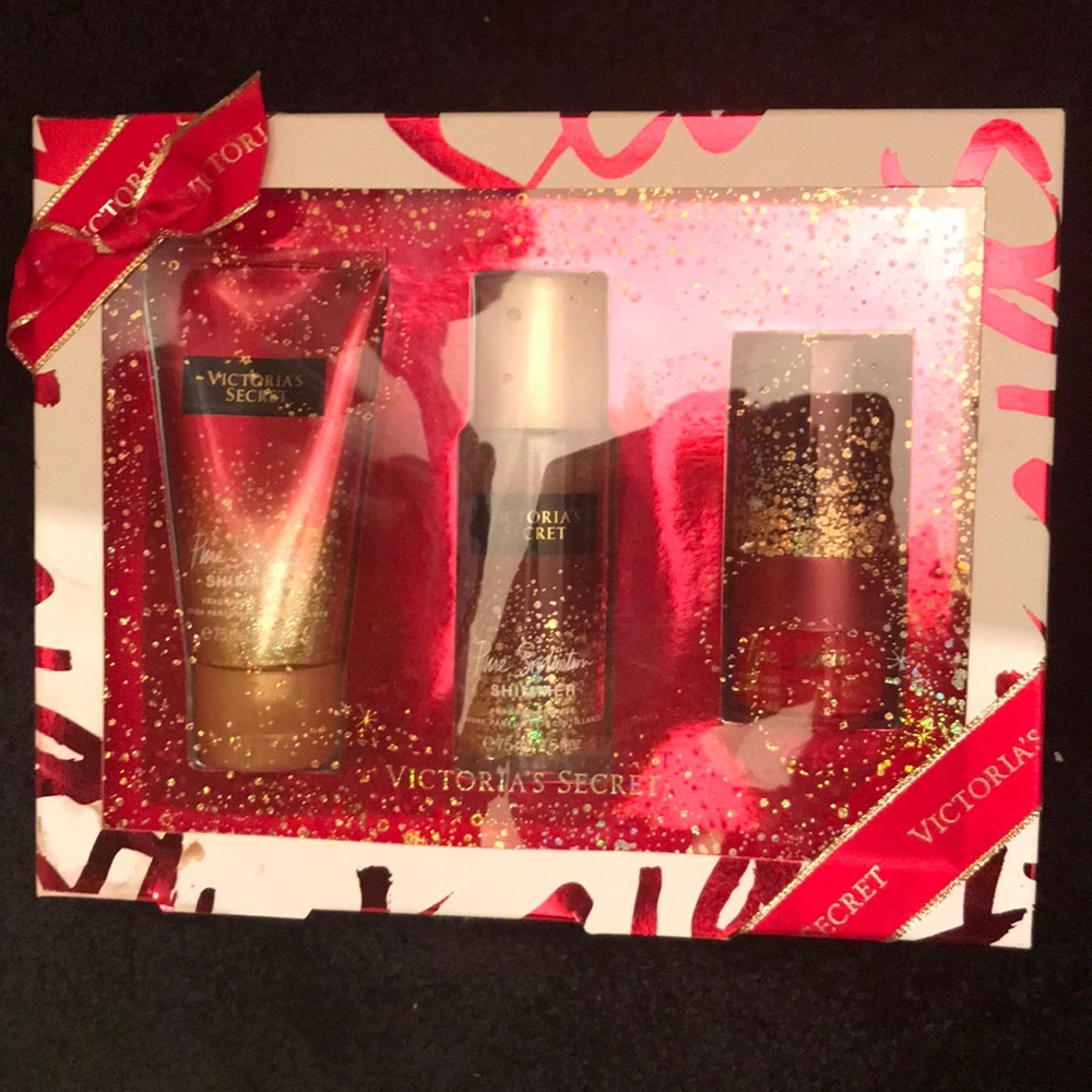 Pure Seduction Shimmer Set